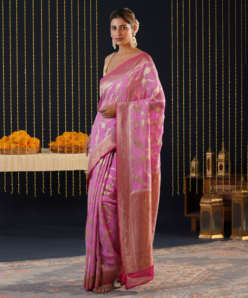 GULAABI JAAL